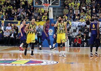 Fenerbahçe evinde 'Barça'ladı!