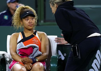 Naomi Osaka gözyaşlarıyla veda etti