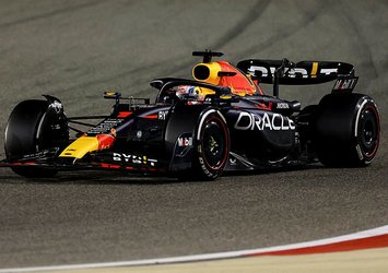 F1'de sezonu Verstappen açtı!