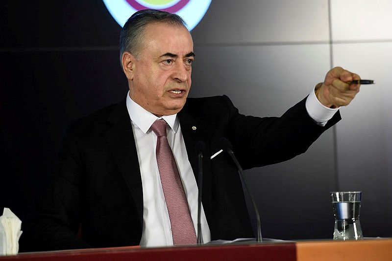 Galatasaray’da ’kabadayı’ krizi