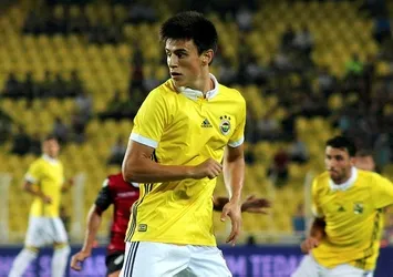 Eljif Elmas'a yeni sözleşme