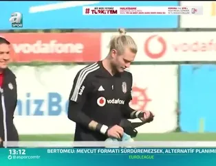 Loris Karius'tan transfer açıklaması