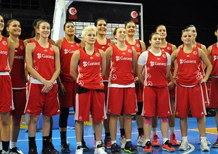 Potanın Perileri Rio’da sahaya çıkıyor