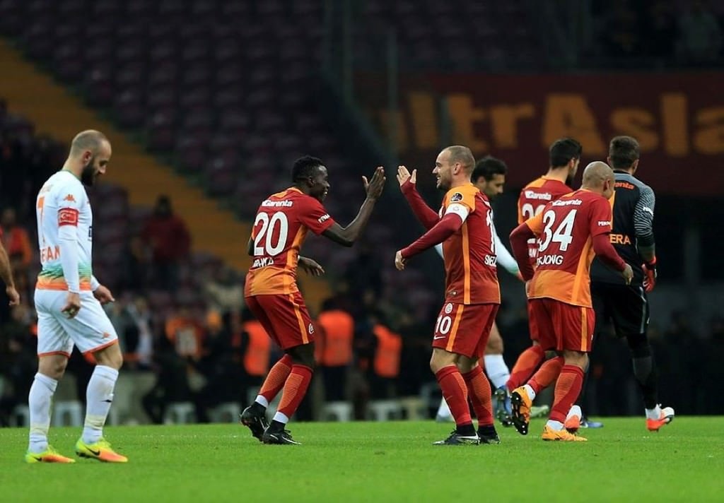 Fenerbahçe’den Galatasaray’a tarihi fark