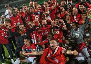 Fransa'da Burak Yılmaz sevgisi!