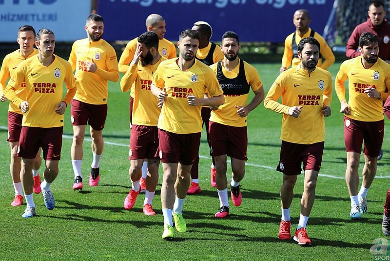 Galatasaray’dan transfer harekatı! 4 yıldızı bitiriyor...