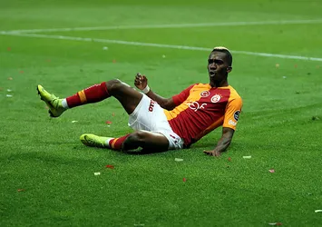 Onyekuru atıyor Galatasaray kazanıyor