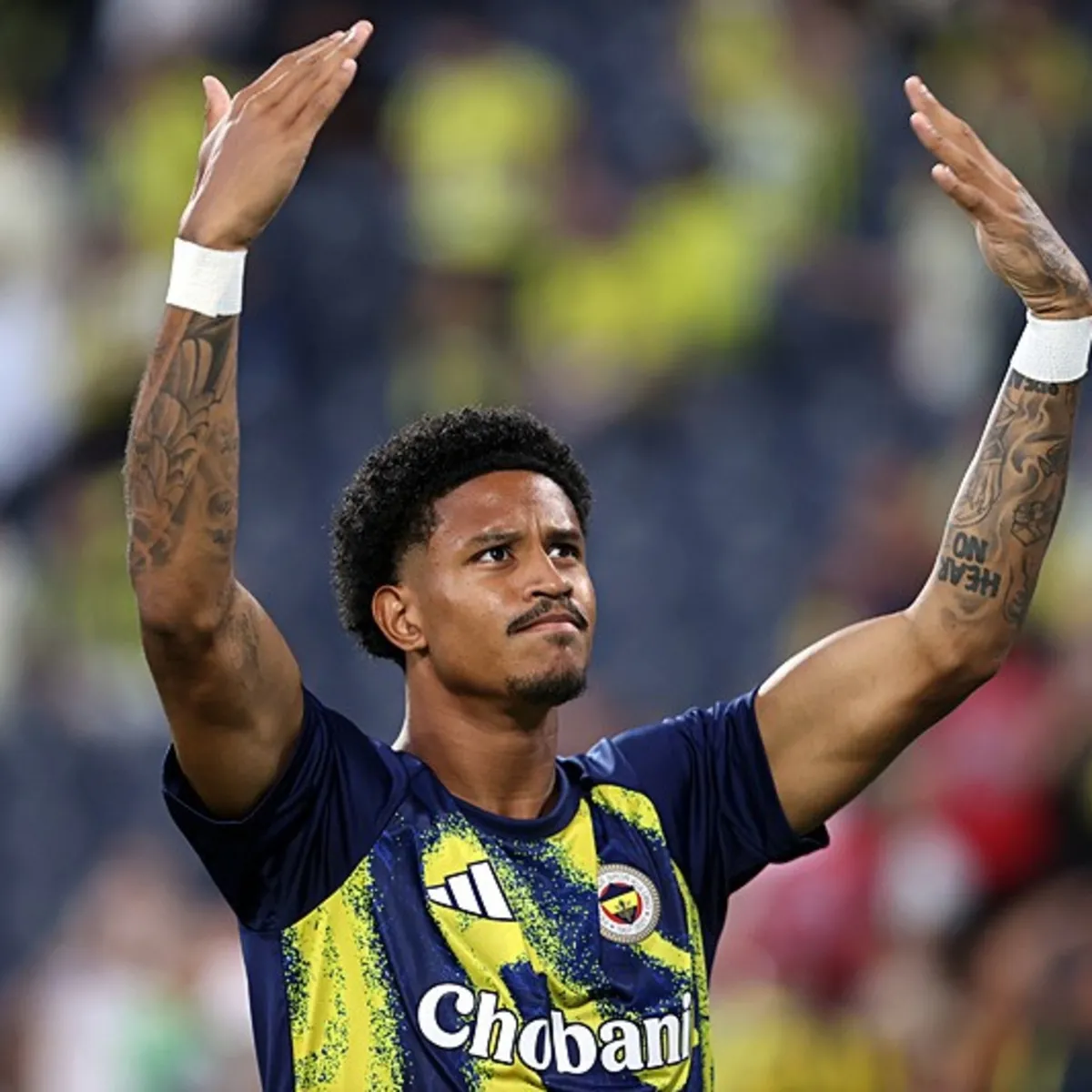 Fenerbahçe'de sıcak transfer gelişmesi! Jayden Oosterwolde...