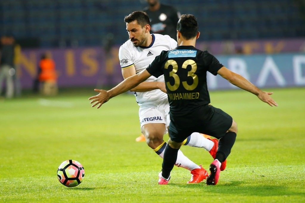 Osmanlıspor-Fenerbahçe maçından kareler