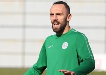 G.Saray fiyat artırdı! İşte Vedat Muriç için yeni teklif