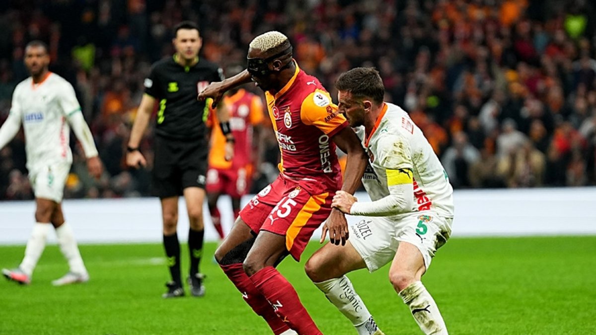 Galatasaray Victory! But What Happened After Stunned Fans?