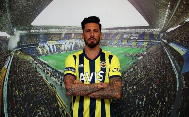 Transfer Sov Fenerbahce 2020 21 Sezonu Tescil Doneminde Kimleri Kadrosuna Katti Iste O 18 Isim Son Dakika Haberleri Fotomac