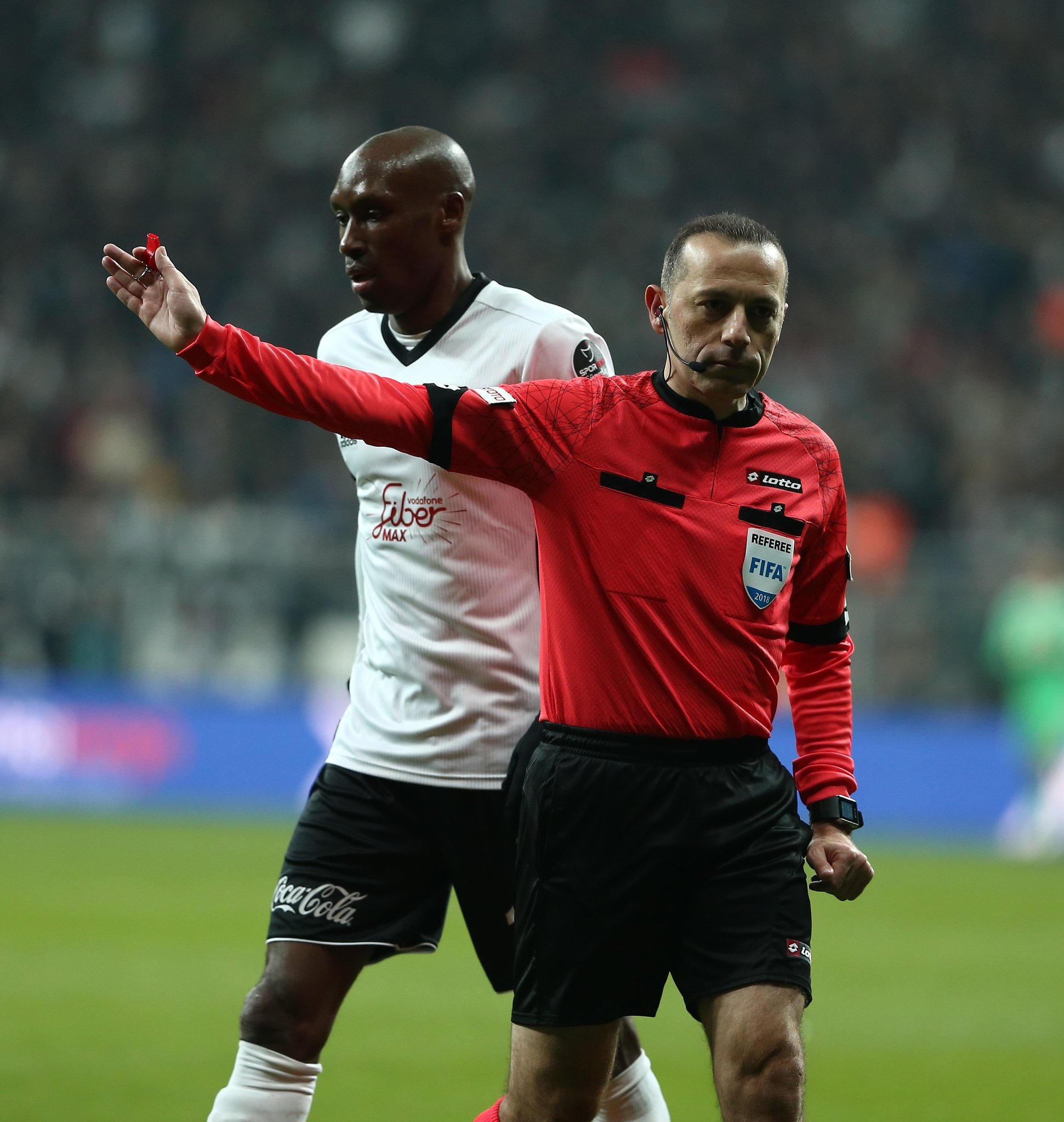 Caner Erkin’den Fenerbahçe taraftarına cevap...