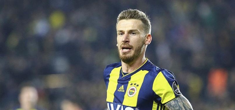 Serdar Aziz Fenerbahçe'den ayrılacak mı? Resmen açıkladı