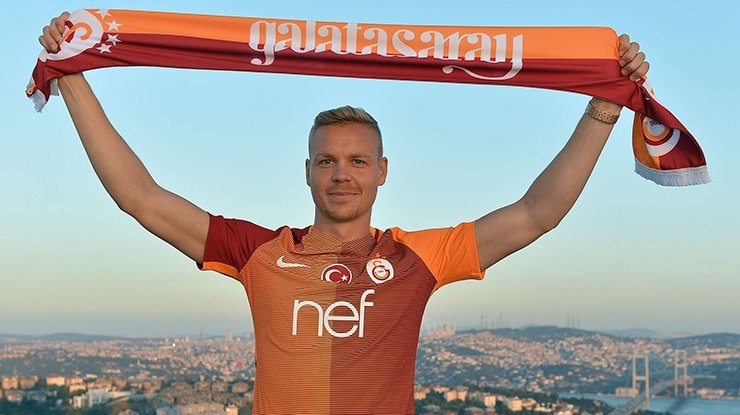 Galatasaray’da şok ayrılık!