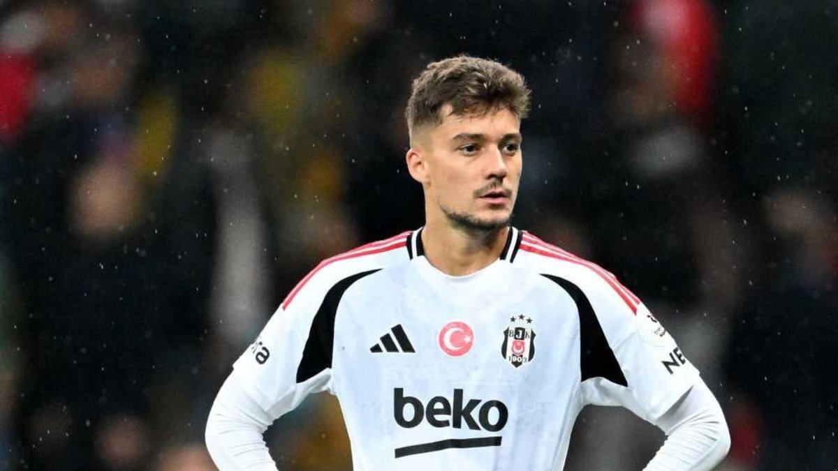 TRANSFER HABERLERİ | Beşiktaş'ta Ernet Muçi krizi! TRANSFER HABERLERİ | Beşiktaş'ta Ernet Muçi krizi!