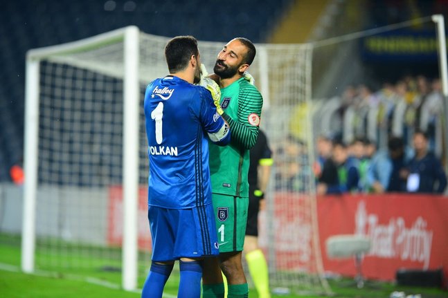 Zirvede dev maç: Başakşehir-Fenerbahçe