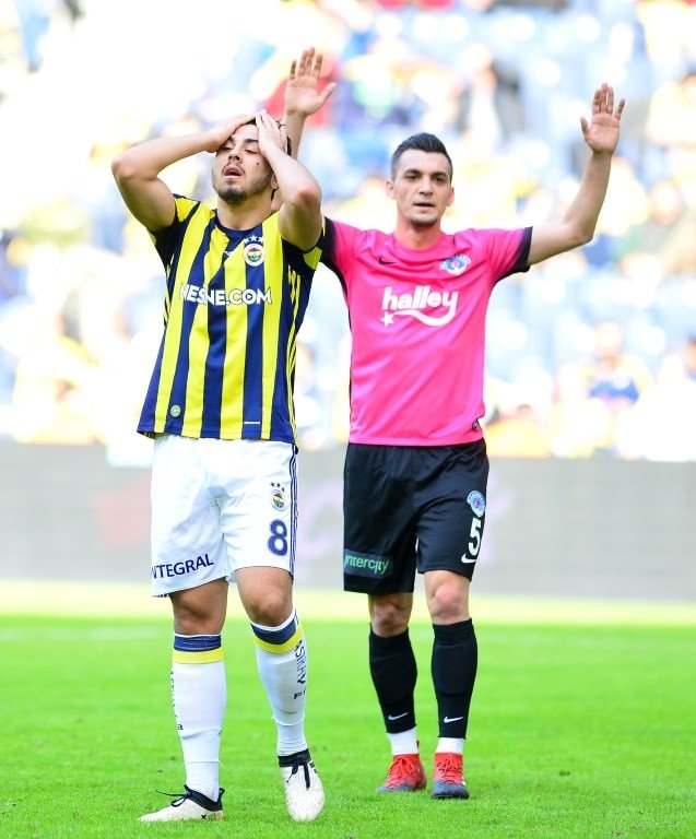 Simon Kjaer’e yeni talip