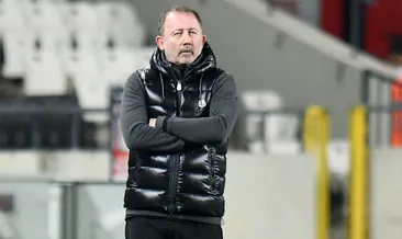 Sergen Yalçın tribünde