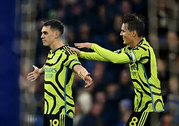 Arsenal 3 attı 3 aldı!