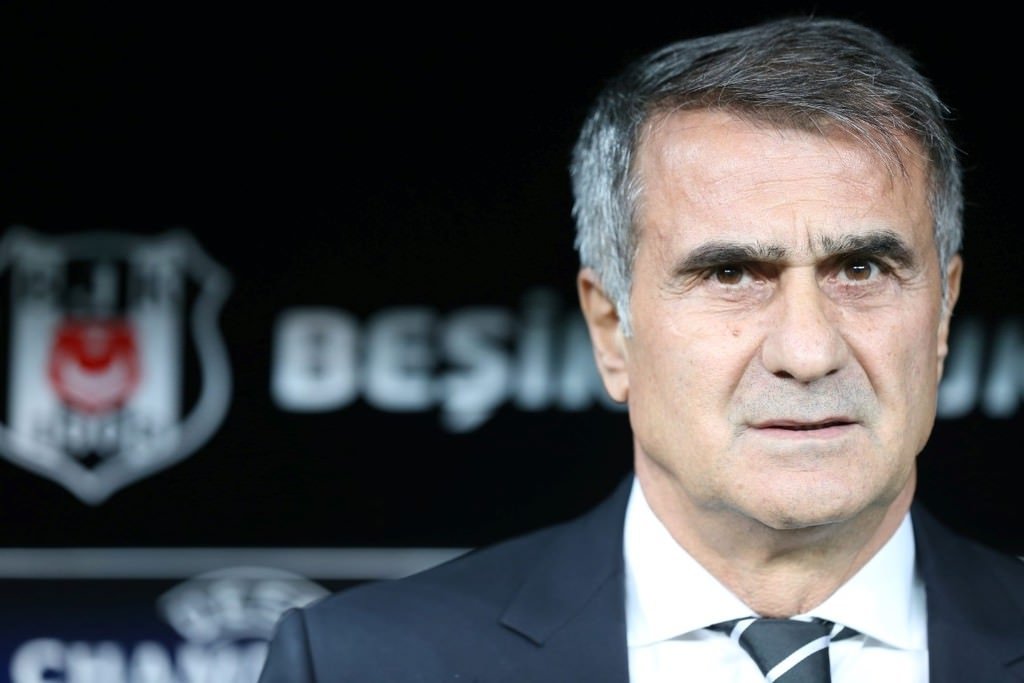 Beşiktaş-Benfica mücadelesinden kareler