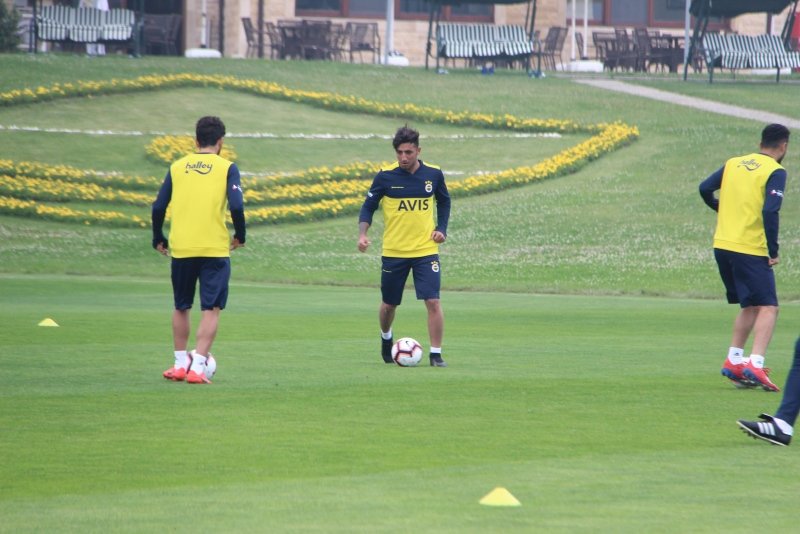 Fenerbahçe kampının etkili ismi Allahyar