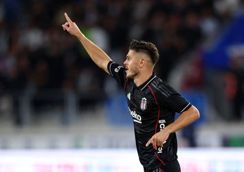Beşiktaş'ta Rashica krizi!