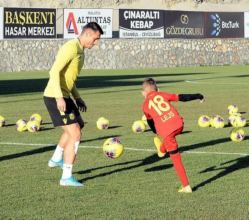 Yeni Malatyaspor Fenerbahçe maçına hazırlanıyor - 1