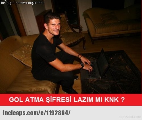 İşte derbi caps’leri