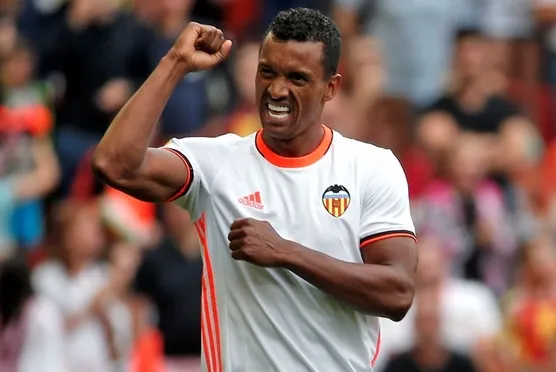 Nani'ye Monaco yolu gözüktü!
