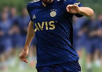 Fenerbahçe'ye o isimden müjde! Çalışmalara başladı...