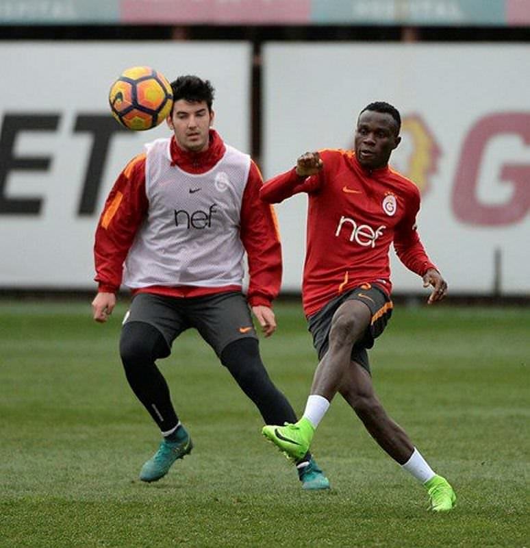 Galatasaray’ın yıldızları kadınlarla alemde...