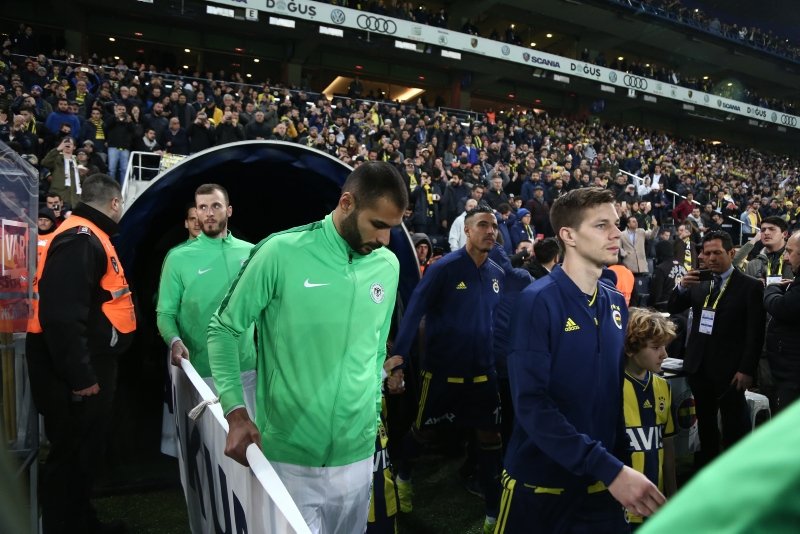 Fenerbahçe’ye 10 transfer lazım!