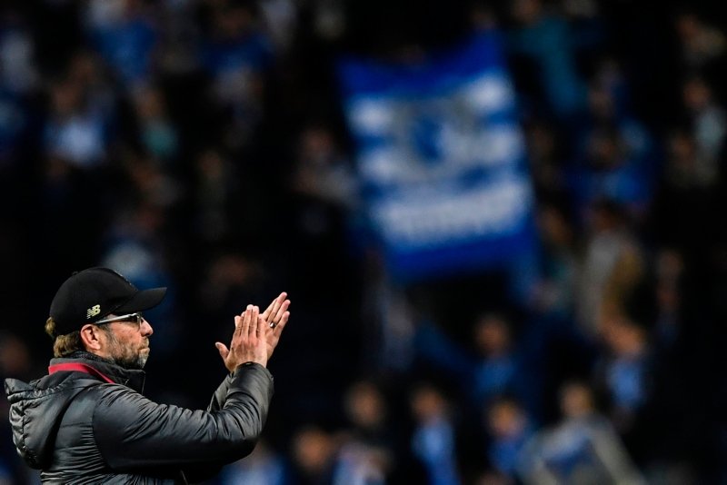 Liverpool zorlanmadan yarı finalde