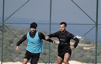 Atakaş Hatayspor yaptığı antremanla Tümosan Konyaspor maçının hazırlıklarını sürdürdü