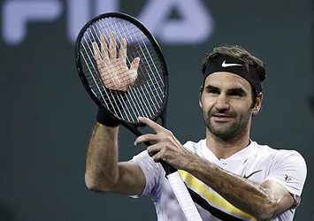 Federer rekora gidiyor