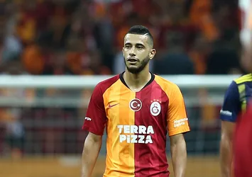 Belhanda maskesini yeniden taktı