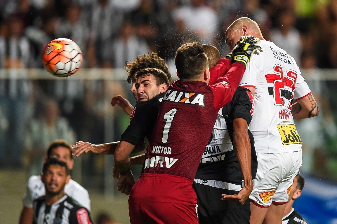 Galatasaray’dan Maicon bombası