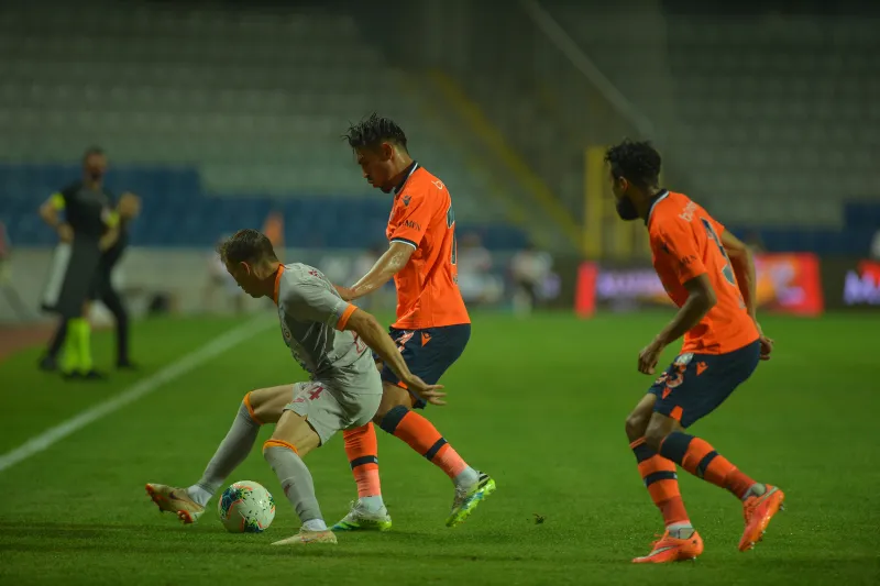 Süper Lig: Medipol Başakşehir 1-1 Galatasaray | MAÇ SONUCU - 7