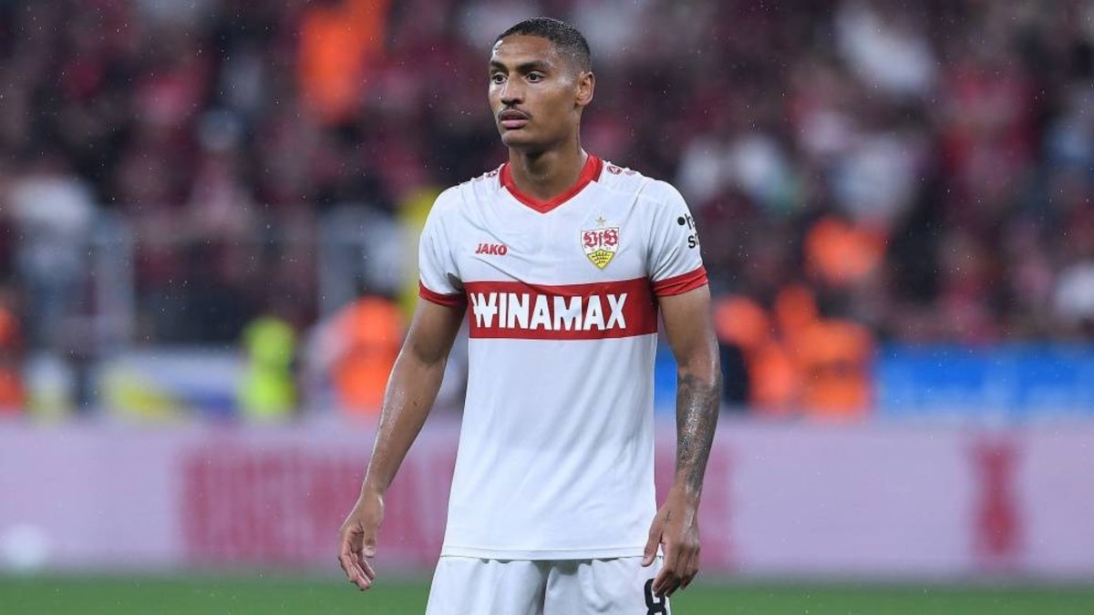 Galatasaray’dan 10 numaraya sürpriz transfer! Serbest kalma bedeli ödenecek Galatasaray’dan 10 numaraya sürpriz transfer! Serbest kalma bedeli ödenecek