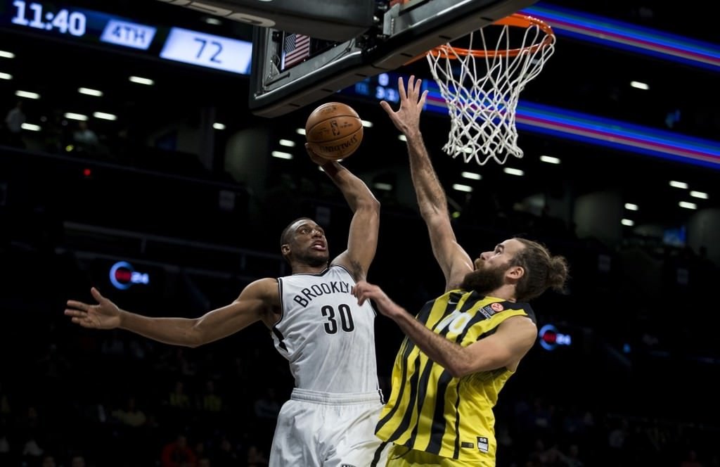 Fenerbahçe’den tarihi zafer