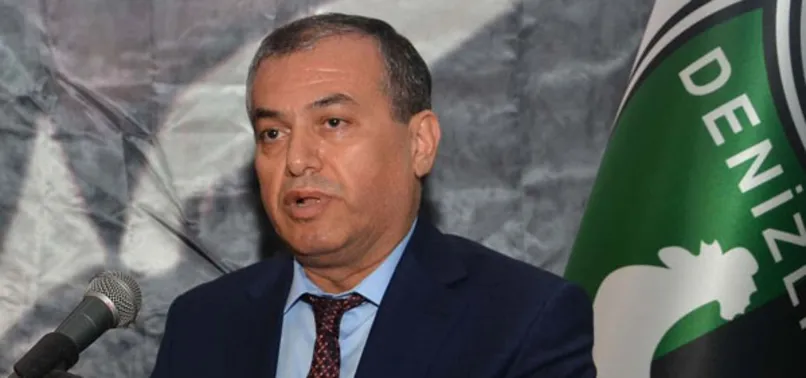 Denizlispor'da Üstek kararından vazgeçmiyor