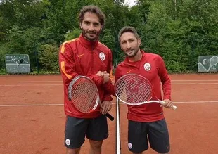 Hamit ve Sabri'ye yeni sözleşme