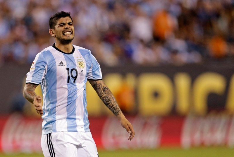 Banega’da Galatasaray’a dev rakip!