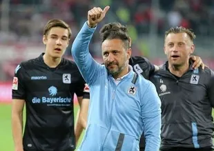 Vitor Pereira'ya lisans vermediler!