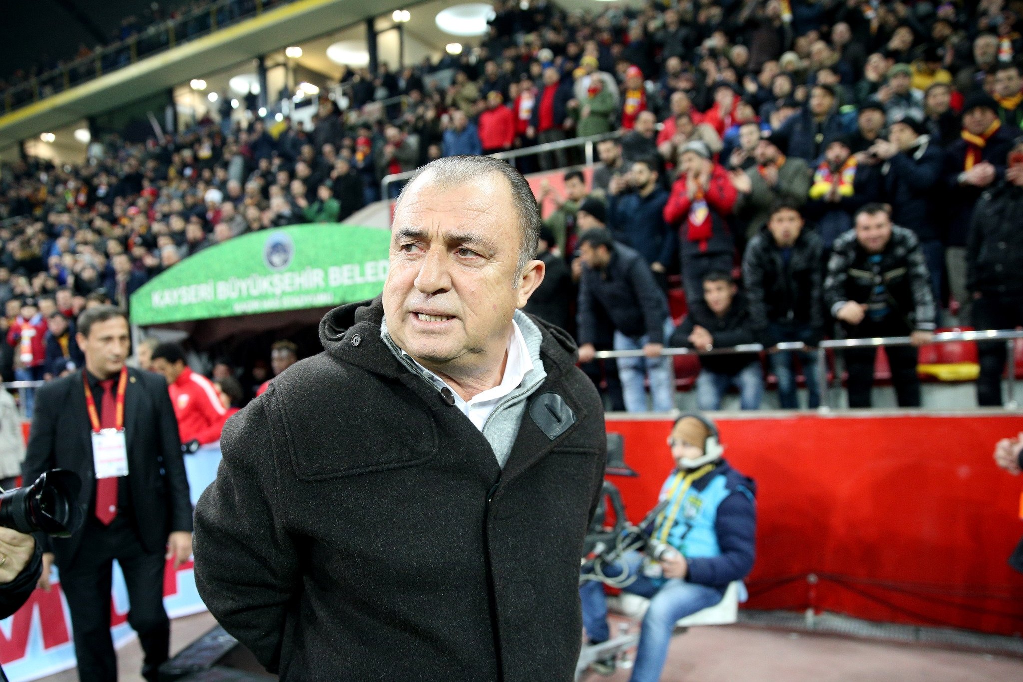 Kebapçı Selahattin maskesine müdahale!