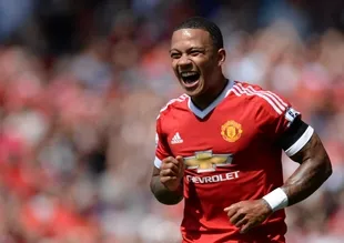 Depay, Manchester United’dan ayrılmalı!