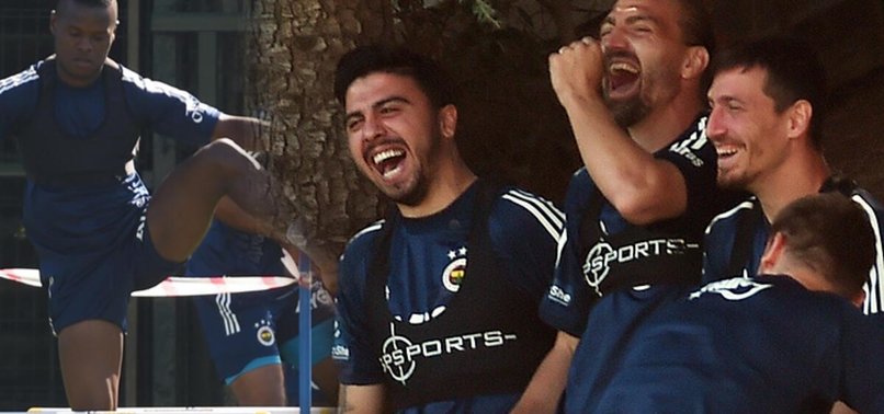 Yine neye gülüyoruz!
