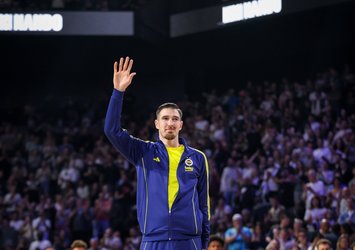 F.Bahçe'den Nando De Colo'ya veda!