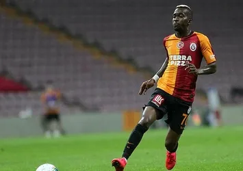 Onyekuru gemileri yaktı